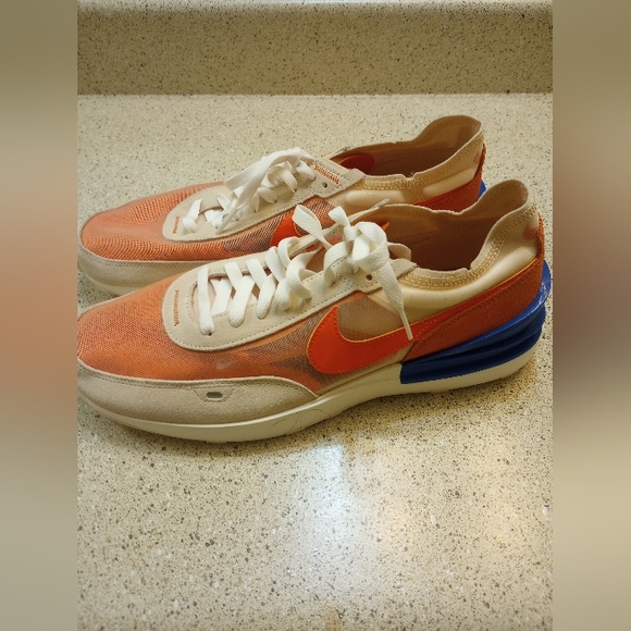 Nike Women's Waffle One Pearl - Picture 2 of 7